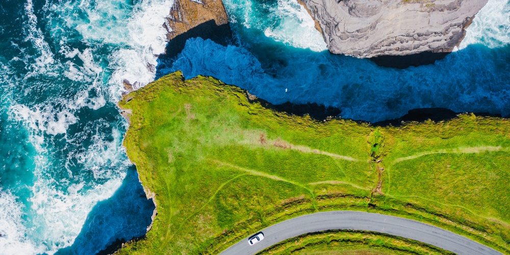 Top-down,Aerial,View,Over,The,Irish,Rugged,Coastline,At,Kilkee